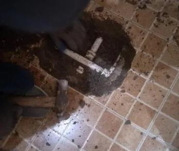 琼中卫生间漏水维修公司为您分享下卫生间渗水如何处理及注意事项
